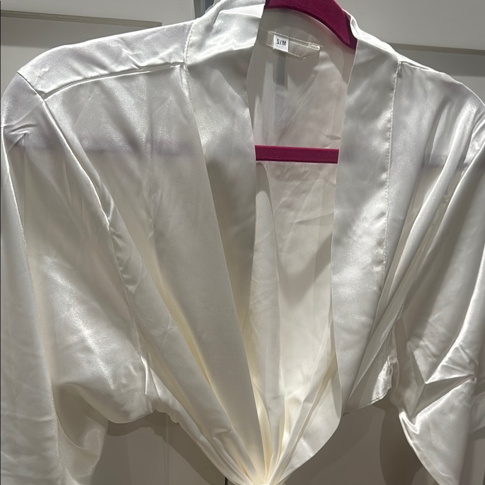 Elegant Satin Robe - great for brides!